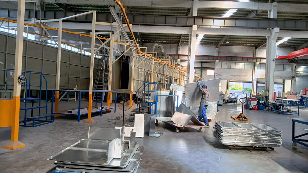 SBW-75千瓦380V三相全自動穩(wěn)壓器75KVA