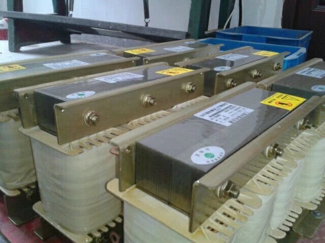 線路電抗器 380V 400V 690V In=177A